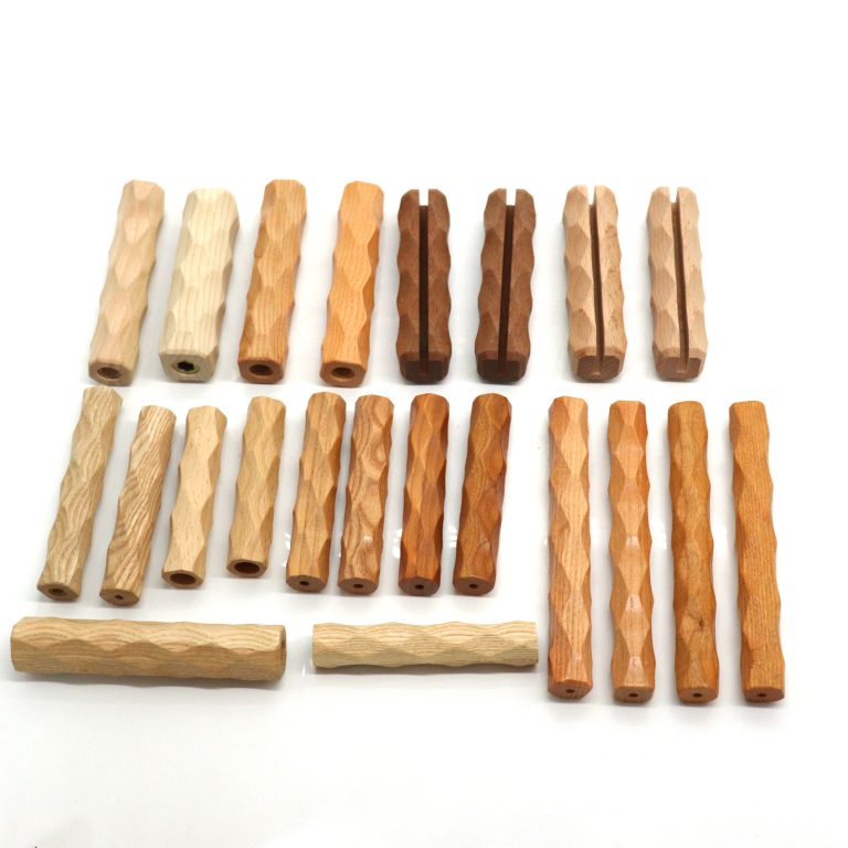 Custom Carved Solid Wood Cabinet Pull Handle Nordic Wave Textured Wooden Drawer Pulls for Cupboard Furniture Hardware